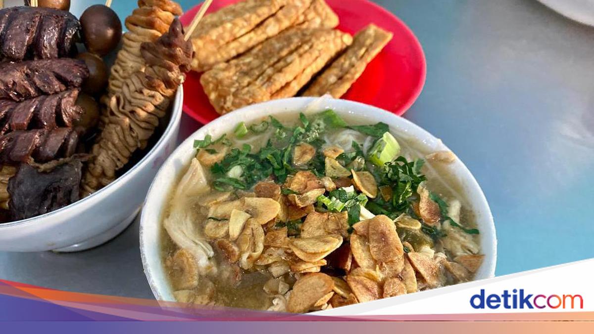 Soto Ayam Semarangan: The Warm Embrace That Ignites Every Morning in Cilacap